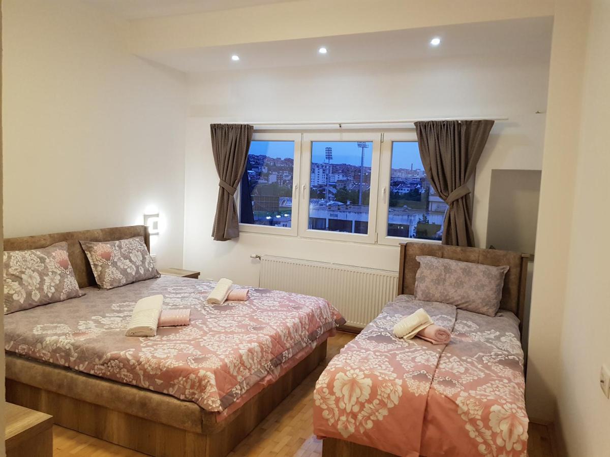 Prishtina Newborn Abc Room Приштина Экстерьер фото