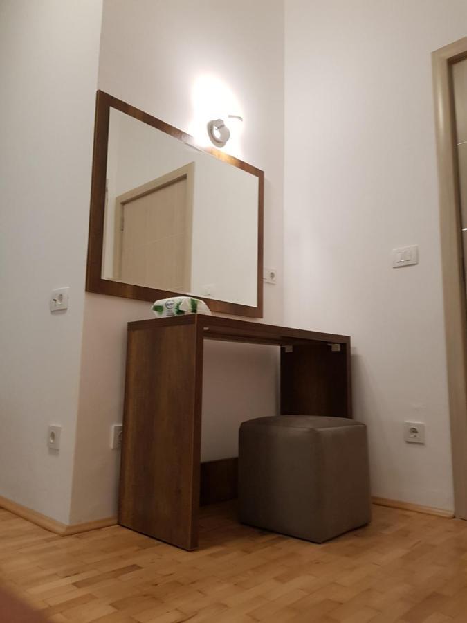 Prishtina Newborn Abc Room Приштина Экстерьер фото