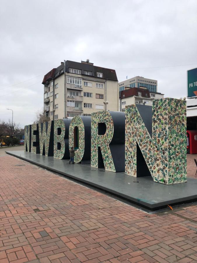 Prishtina Newborn Abc Room Приштина Экстерьер фото